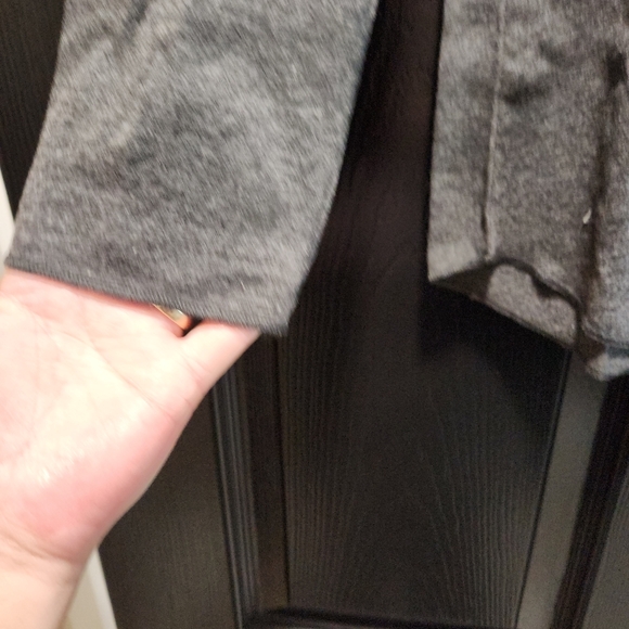 KidPik Girls Foil Long Sleeve Graphic Icon Football Tee XL 14 - Picture 6 of 11